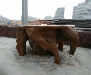 仿木桌子